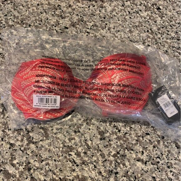 Frederick's of Hollywood Bra 32C - Picture 7 of 9